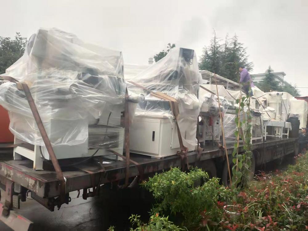 Brake Pad Steel Back Surface Gluing Machine 